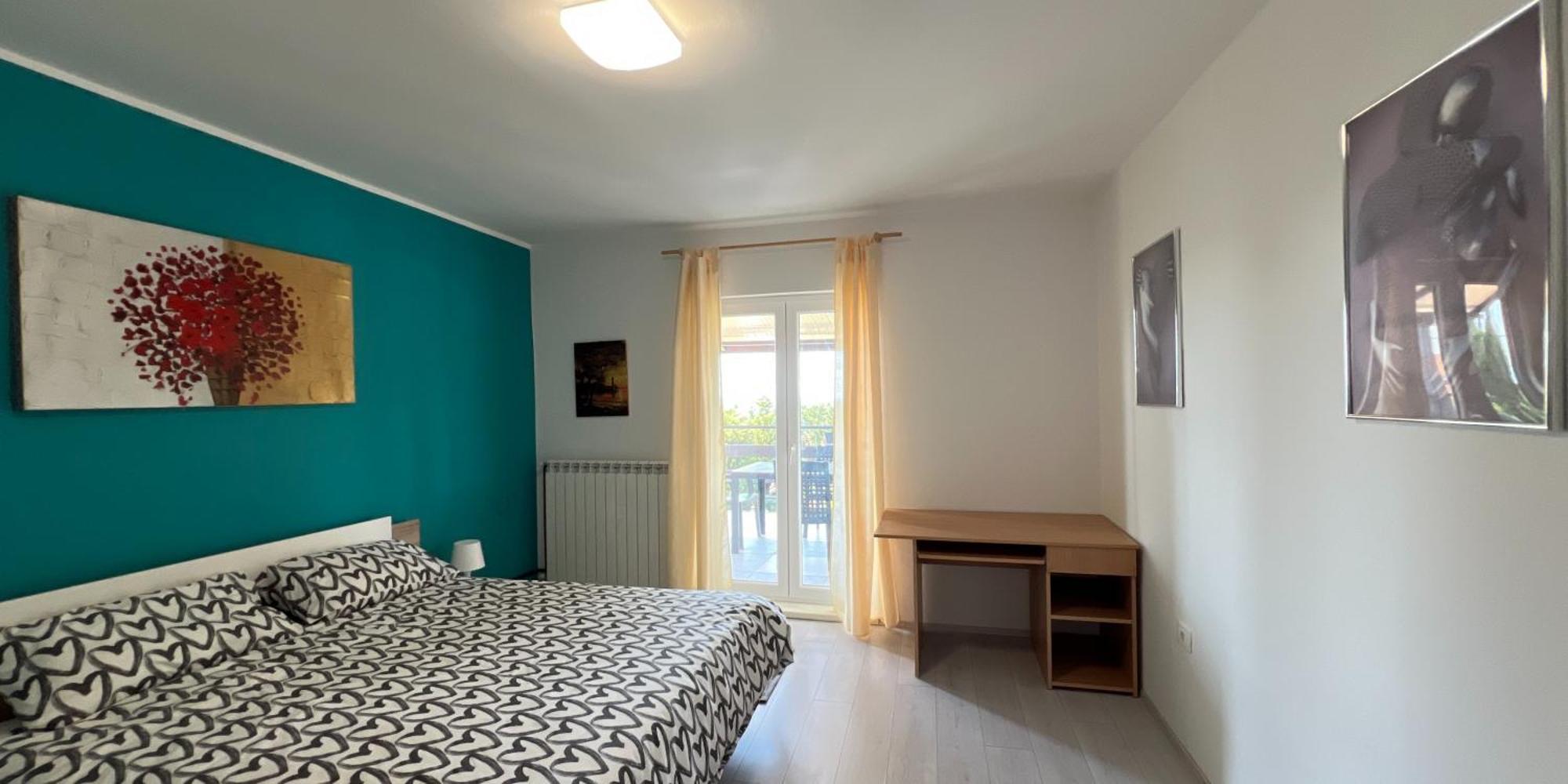 Hilltop Apartments Red & Blue Portorose Esterno foto